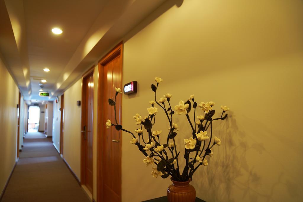 Chiang Roi 7 Days Inn Chiang Mai Exterior photo