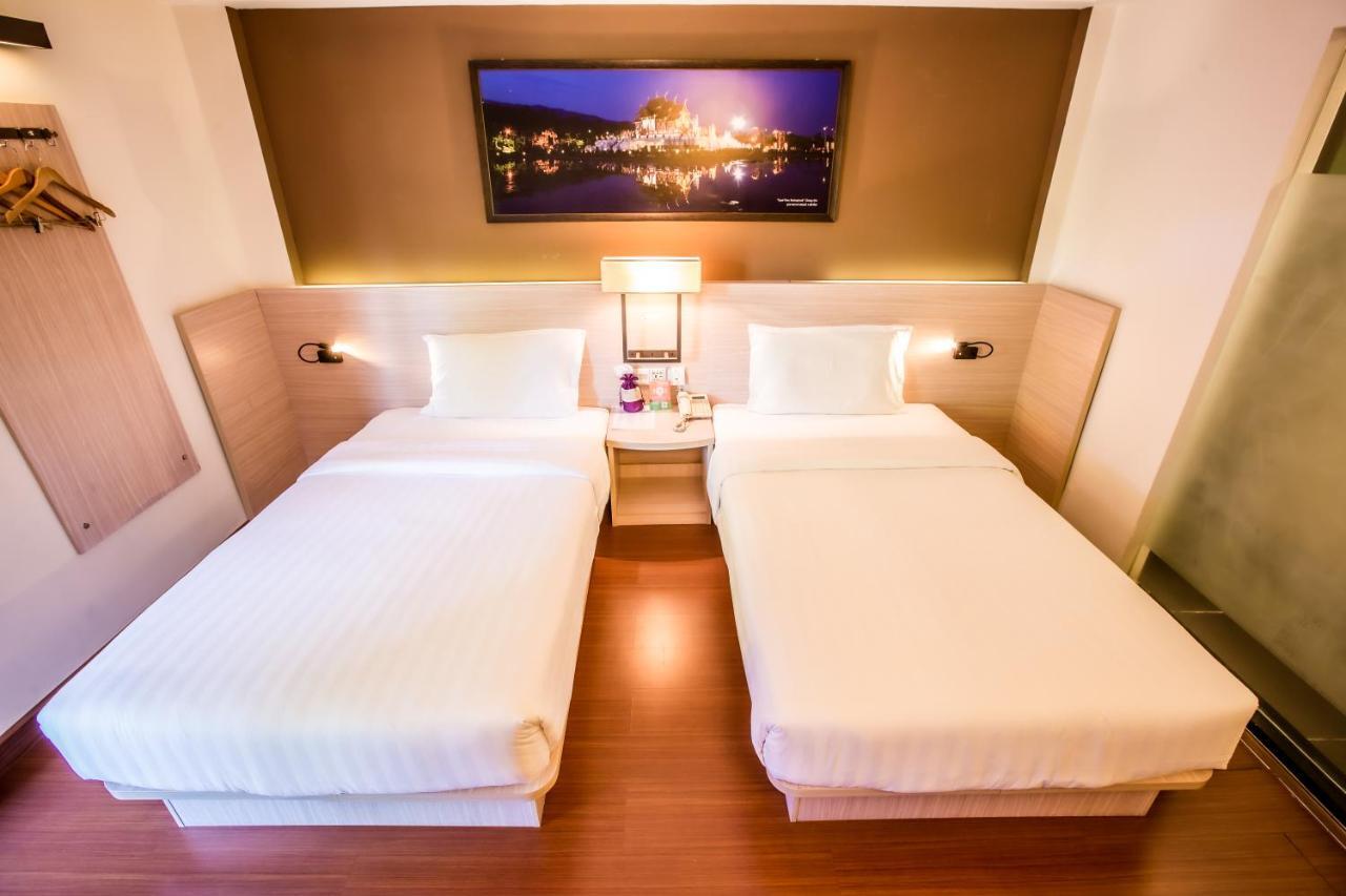 Chiang Roi 7 Days Inn Chiang Mai Exterior photo